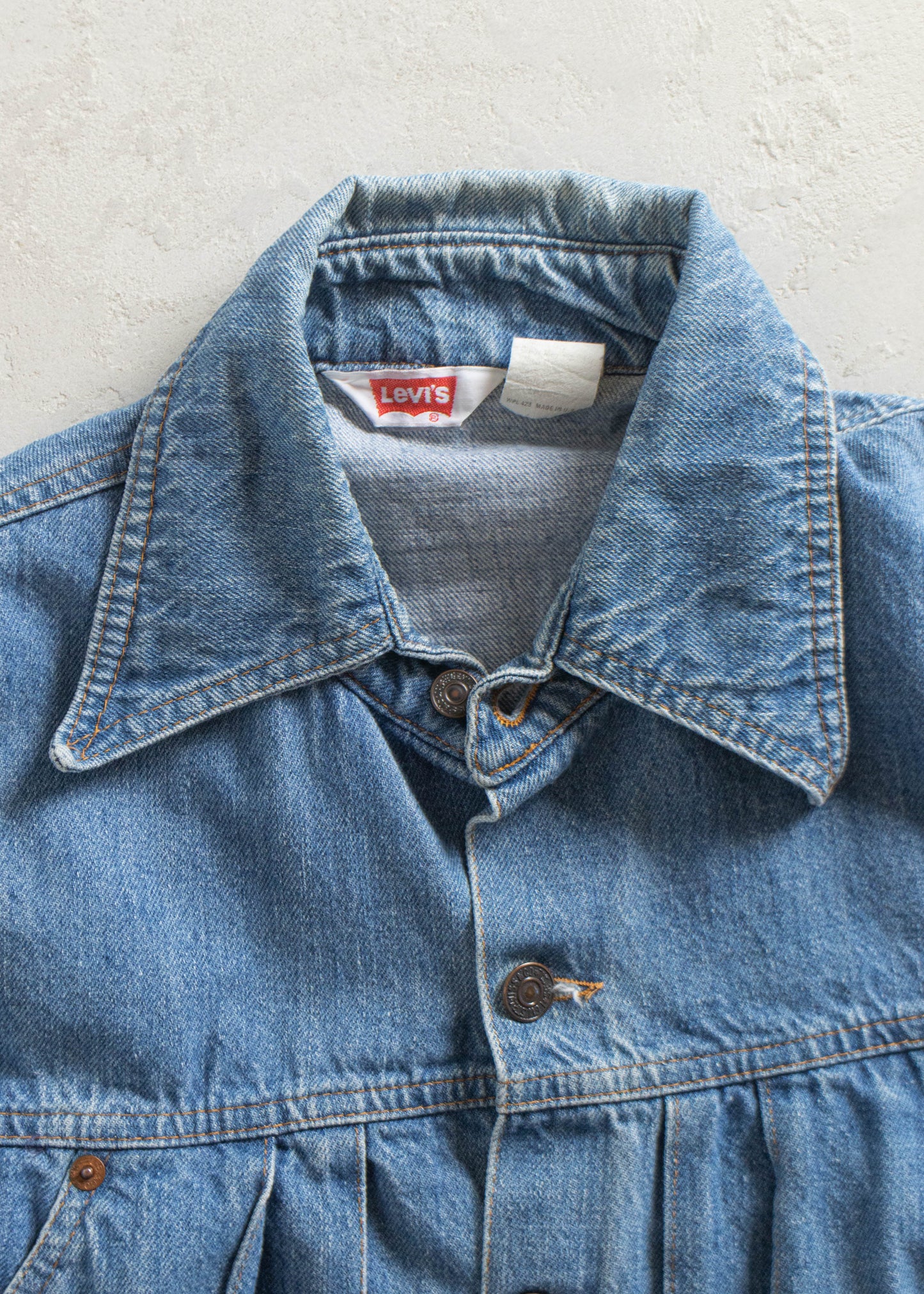 Vintage 1970s Levi's Orange Tab Pleated Denim Jacket Size XS/S