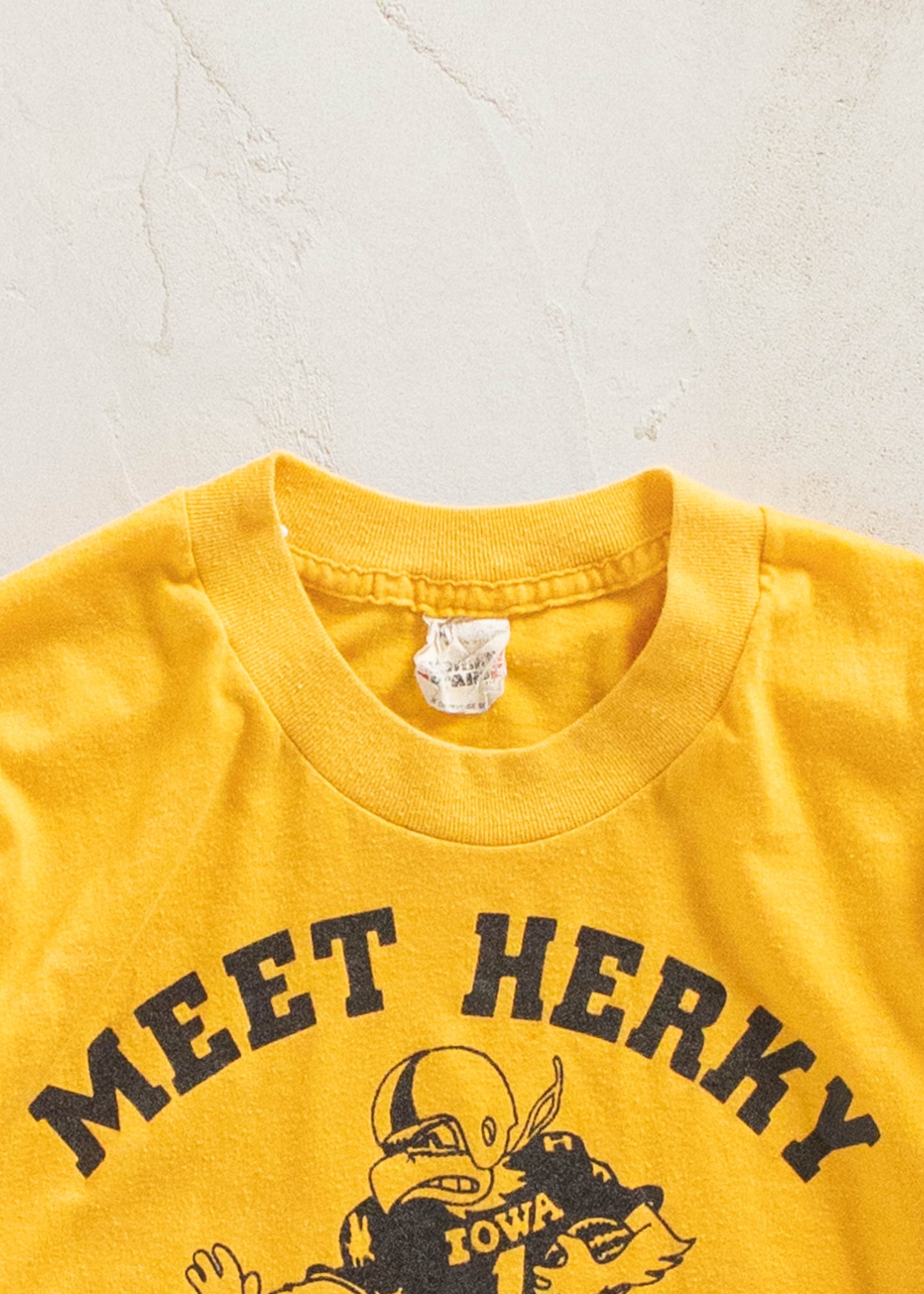 Vintage 1980s Screen Stars Meet Herky Sport T-Shirt Size XS/S