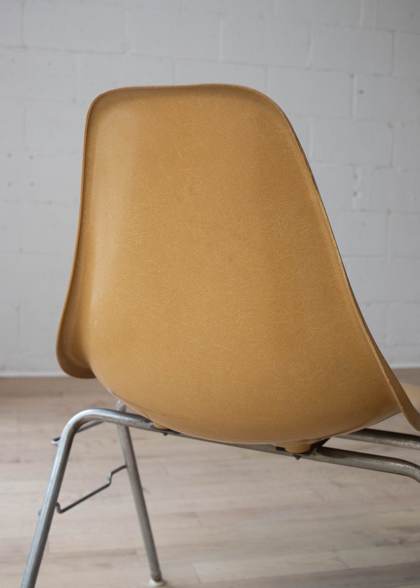 Vintage 1970s/1980s CSC Fiberglass Stacking Chair