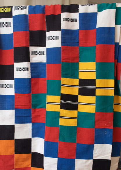 Vintage Patchwork Checkerboard Geometric Pattern Throw Blanket