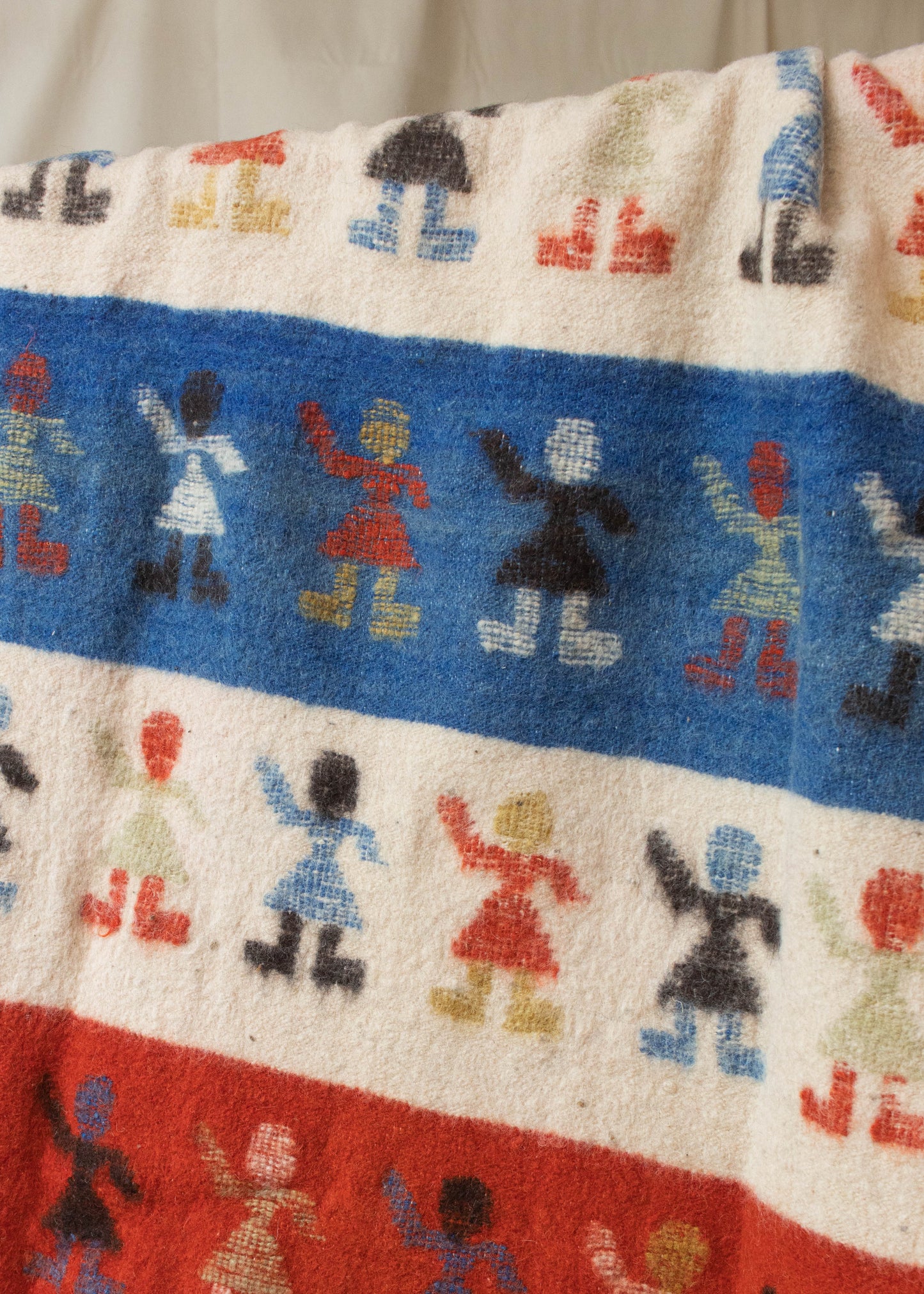 Vintage Figure Pattern Wool Throw Blanket