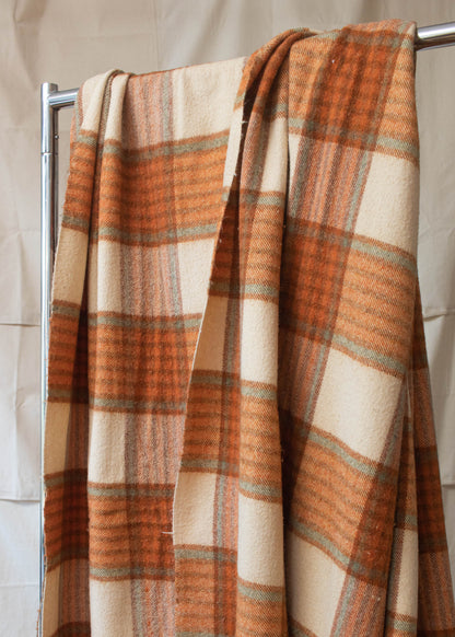 1970s Plaid Pattern Wool Blanket Size Twin