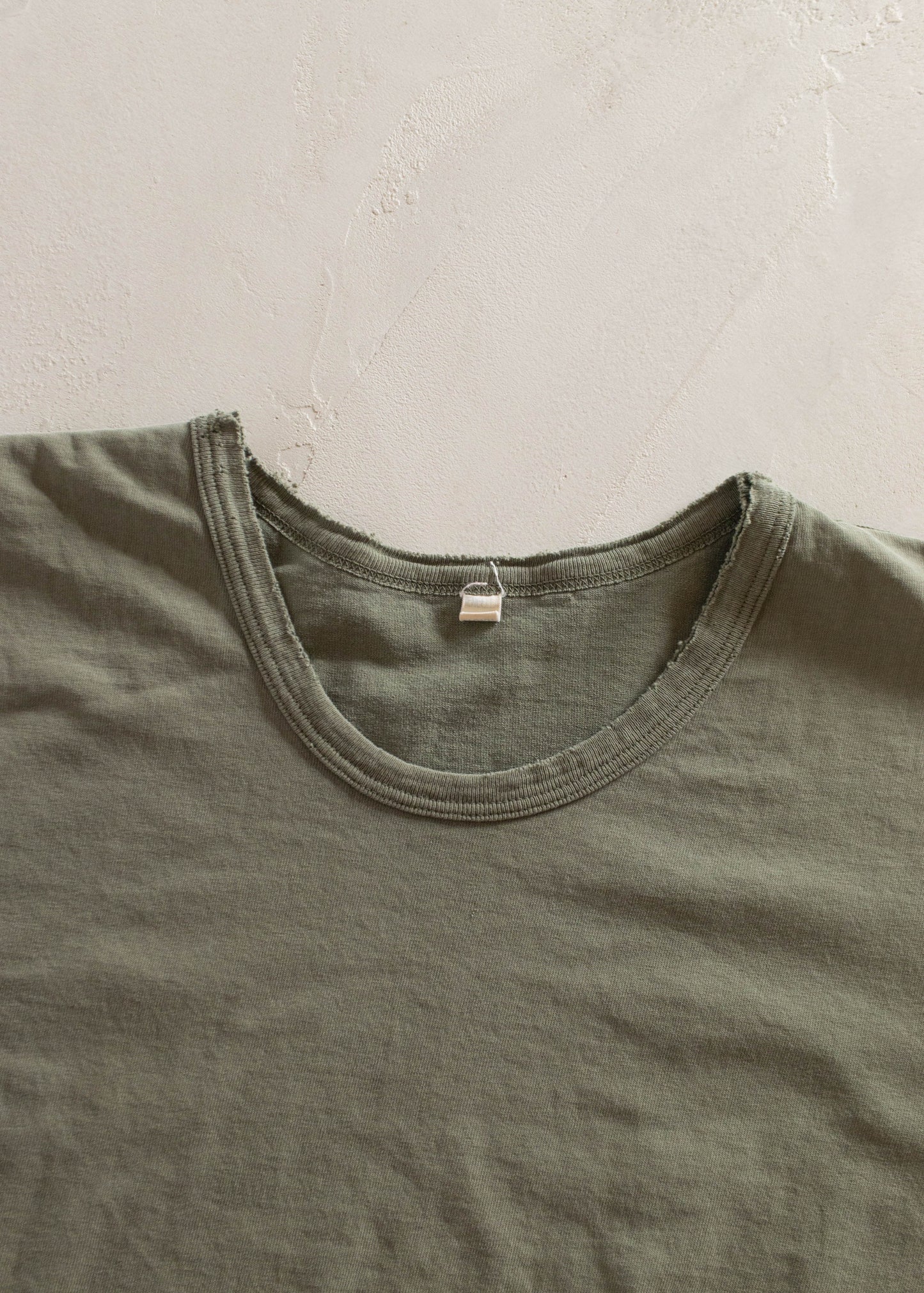 1980s Military T-Shirt Size L/XL