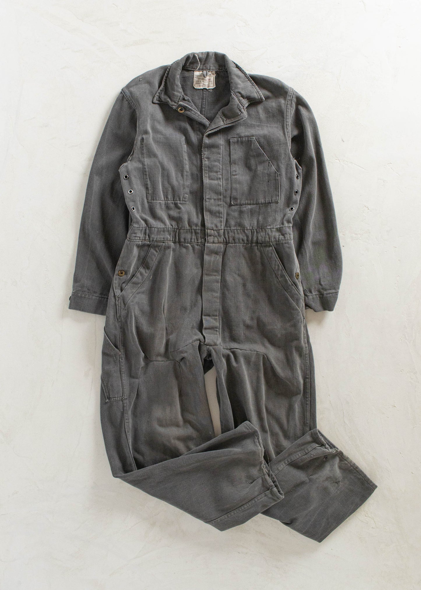 Vintage 1960s Military Issue Long Sleeve Coveralls Size L/XL