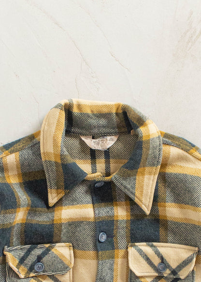 Vintage 1970s Woolrich Wool Flannel Button Up Shirt Size XL/2XL