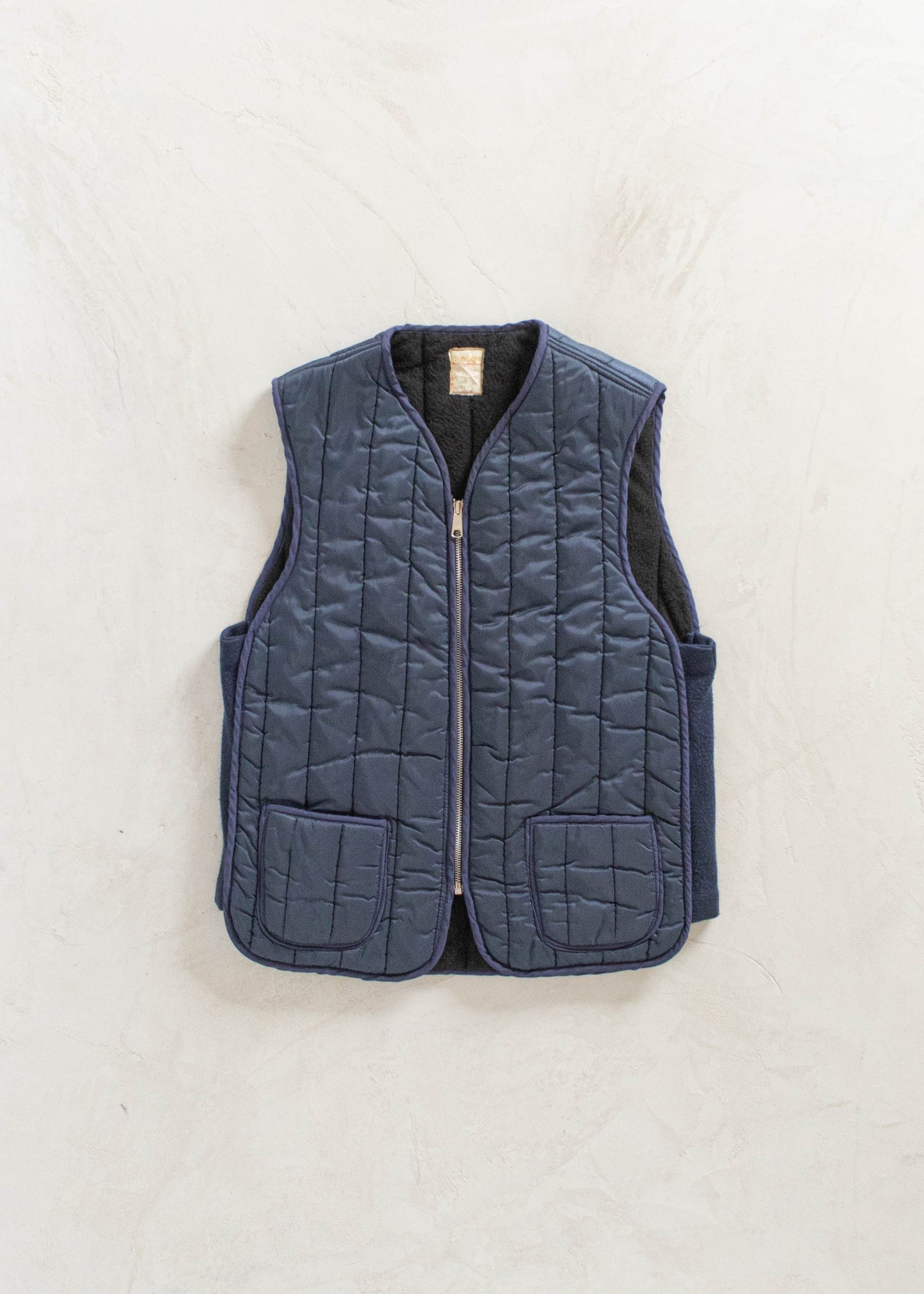 Vintage 1980s Quilted Nylon Vest Size S/M