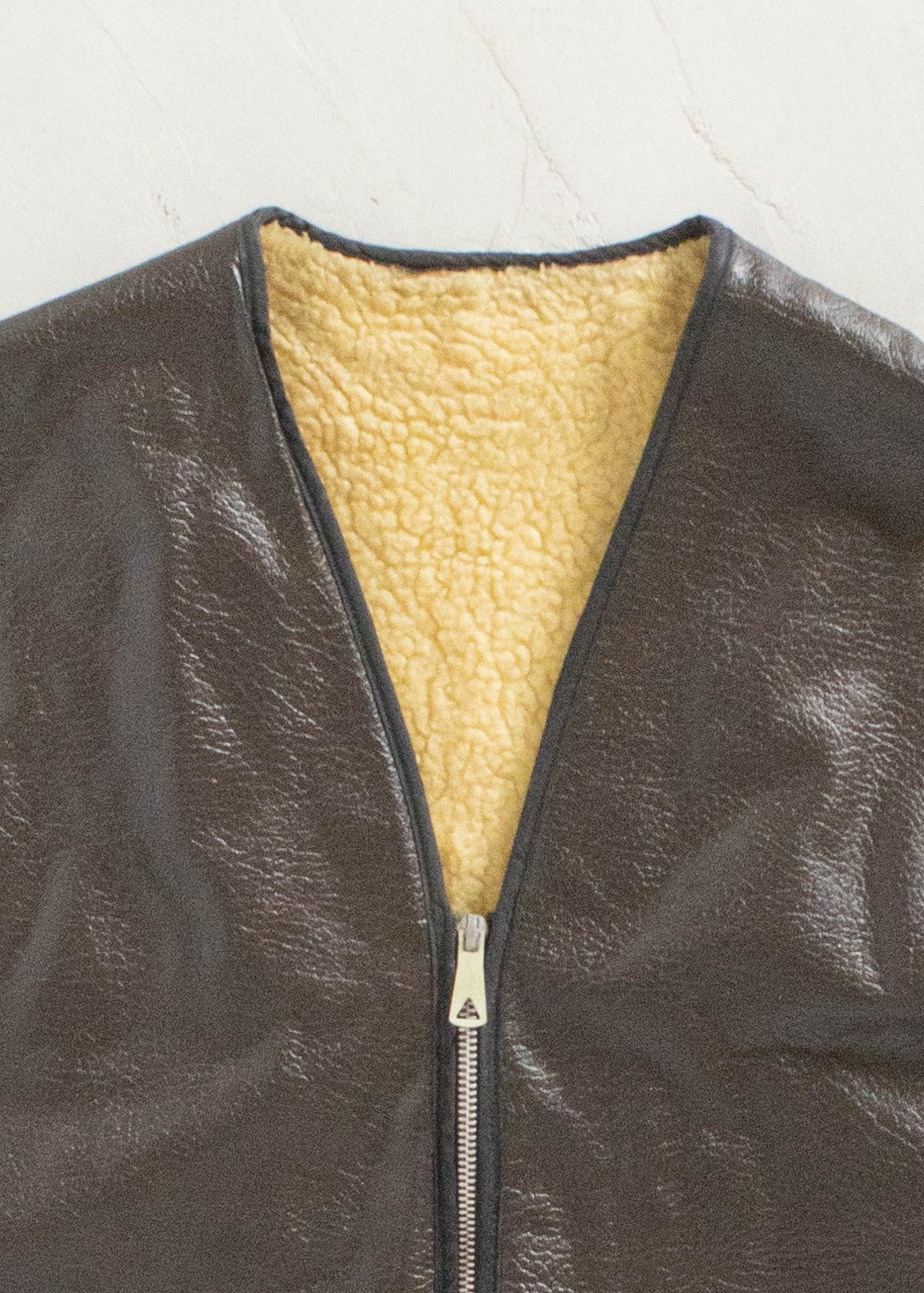 Vintage 1980s Sherpa Lined Faux Leather Vest Size M/L