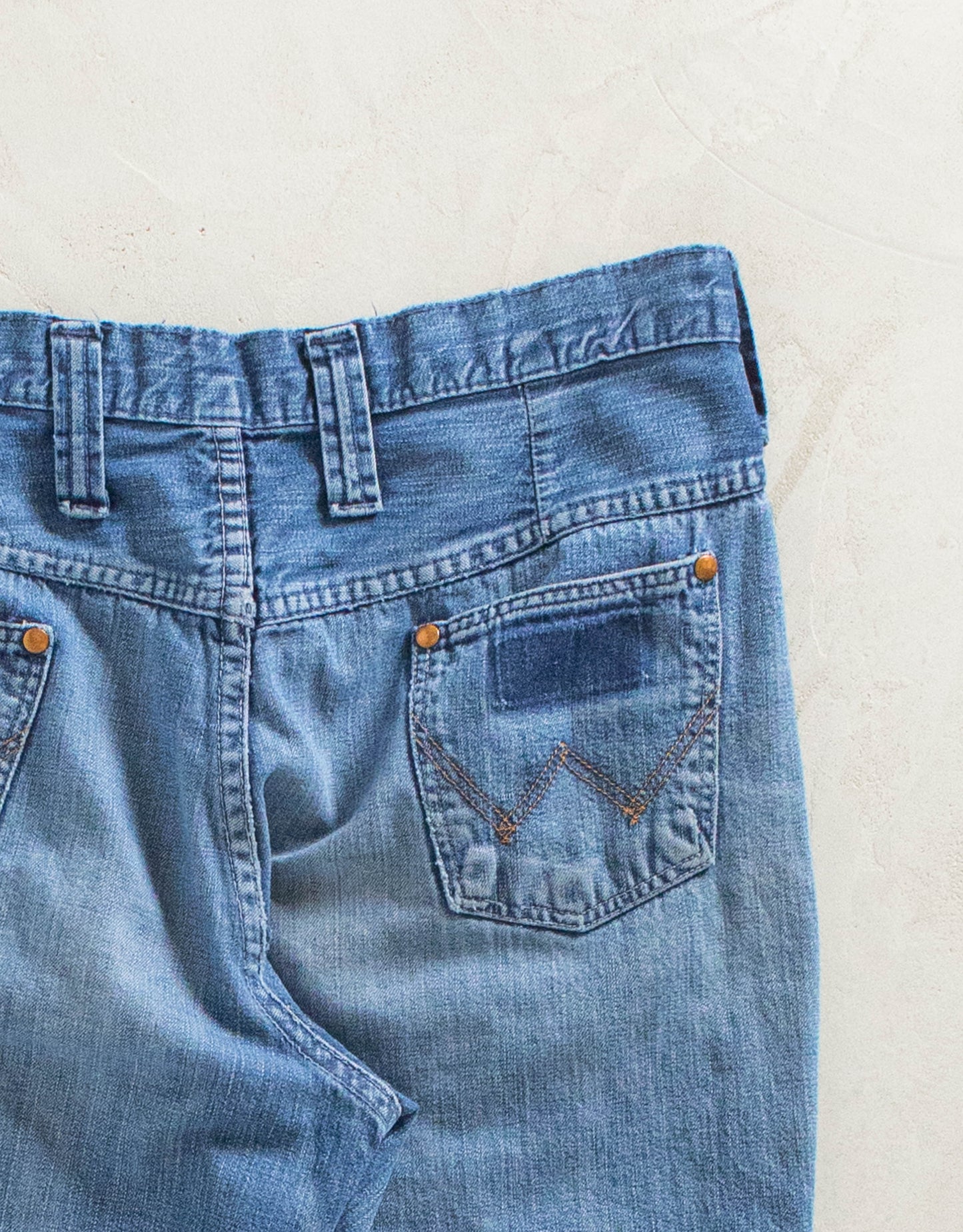 Vintage 1970s Wrangler Midwash Flare Jeans Size Women's 29 Men's 32