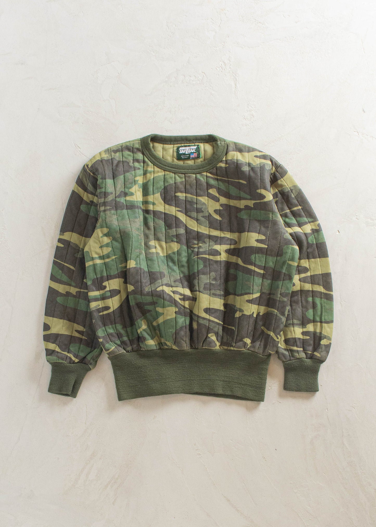 1980s SafTbak Quilted Crewneck Size M/L