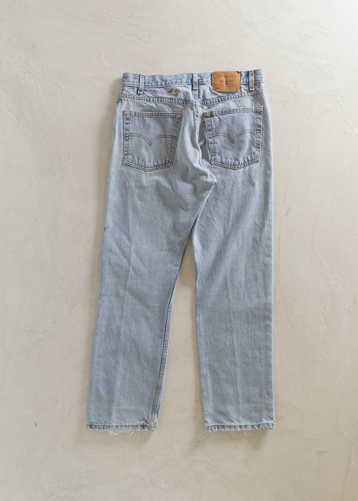 1980s Levi's 505 Lightwash Jeans Size Women's 29 Men's 32