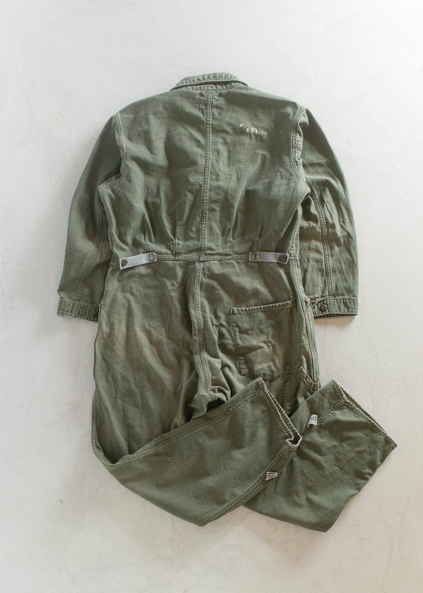 1970s OG 107 Type I Coveralls Size L/XL