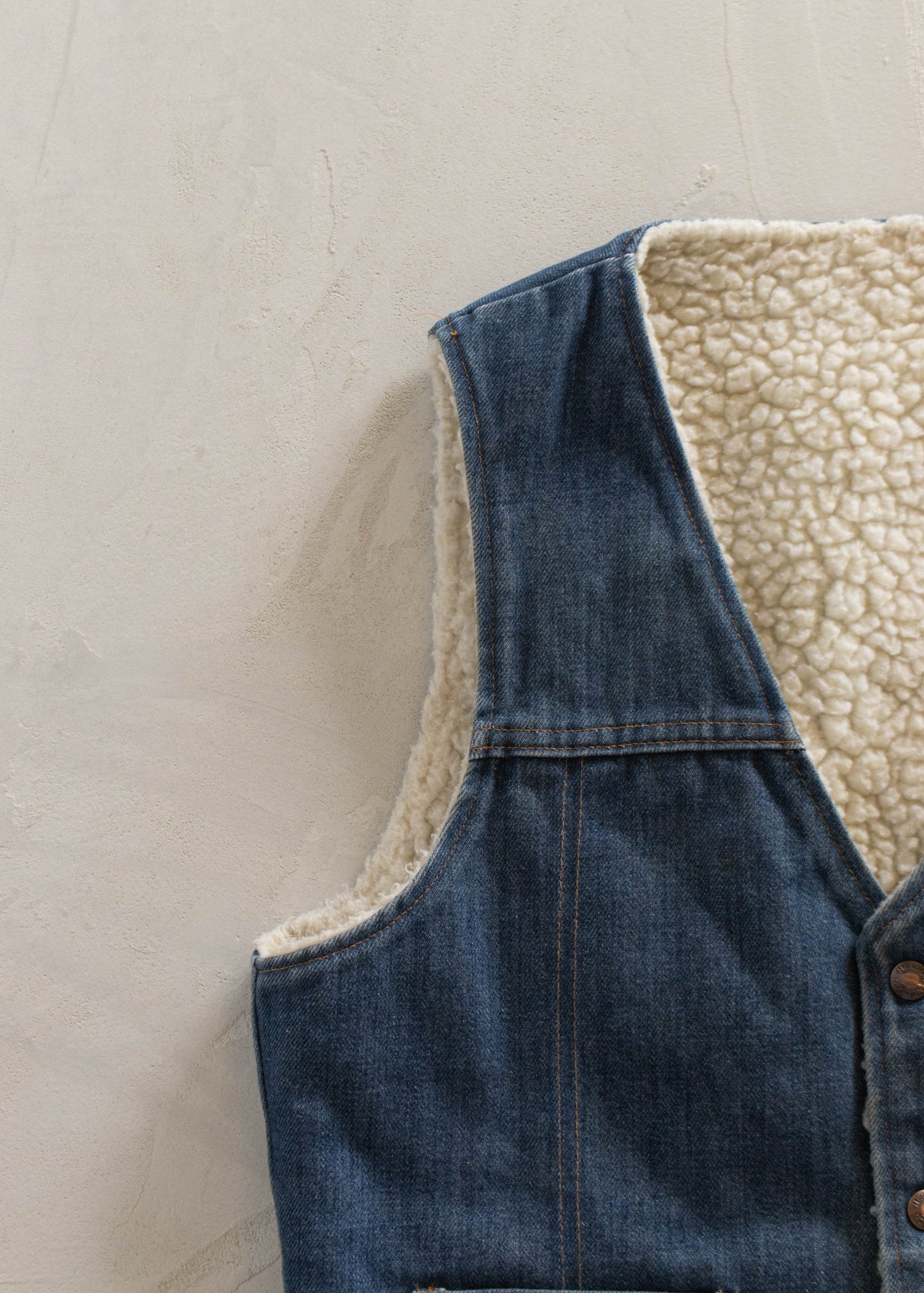 1970s Sherpa Lined Denim Vest Size S/M