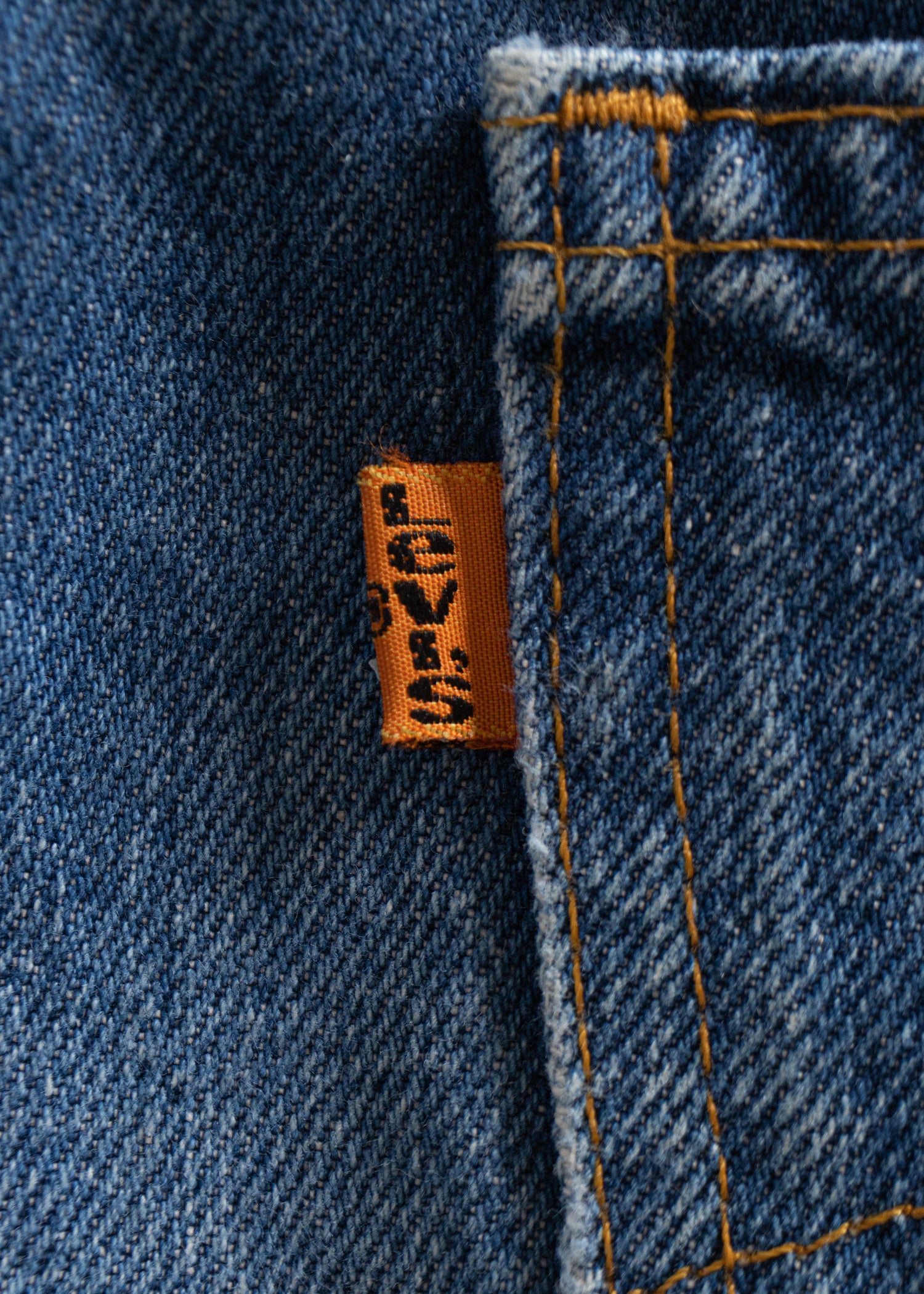 Levis 619 deals orange tab