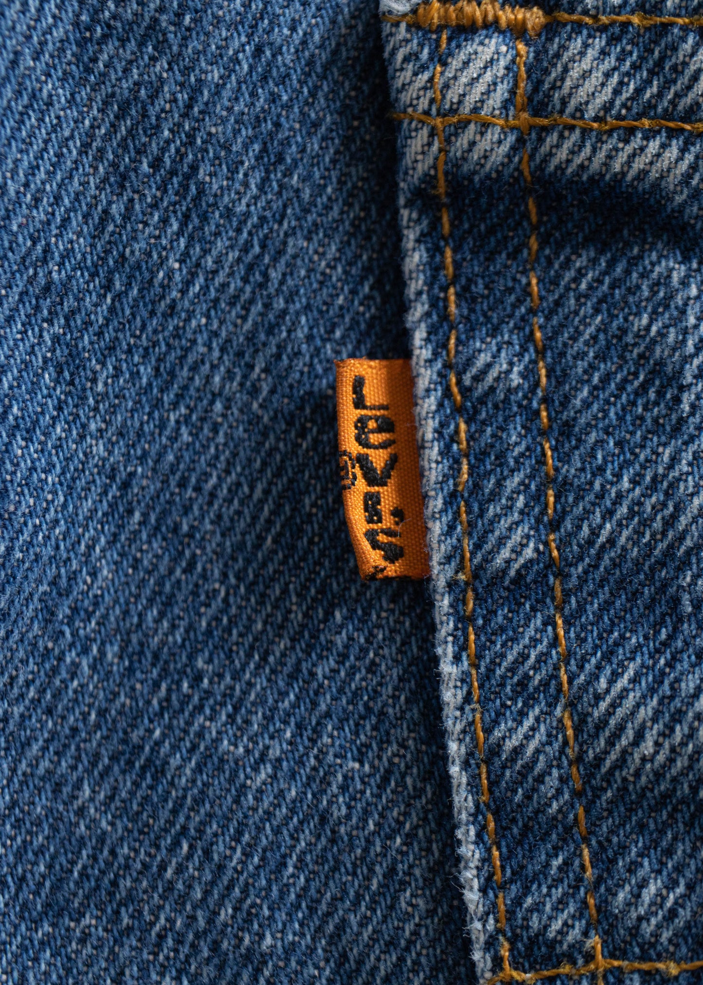 1980s Levi's 550 Orange Tab Midwash Jeans Size Women's 33 Men's 36