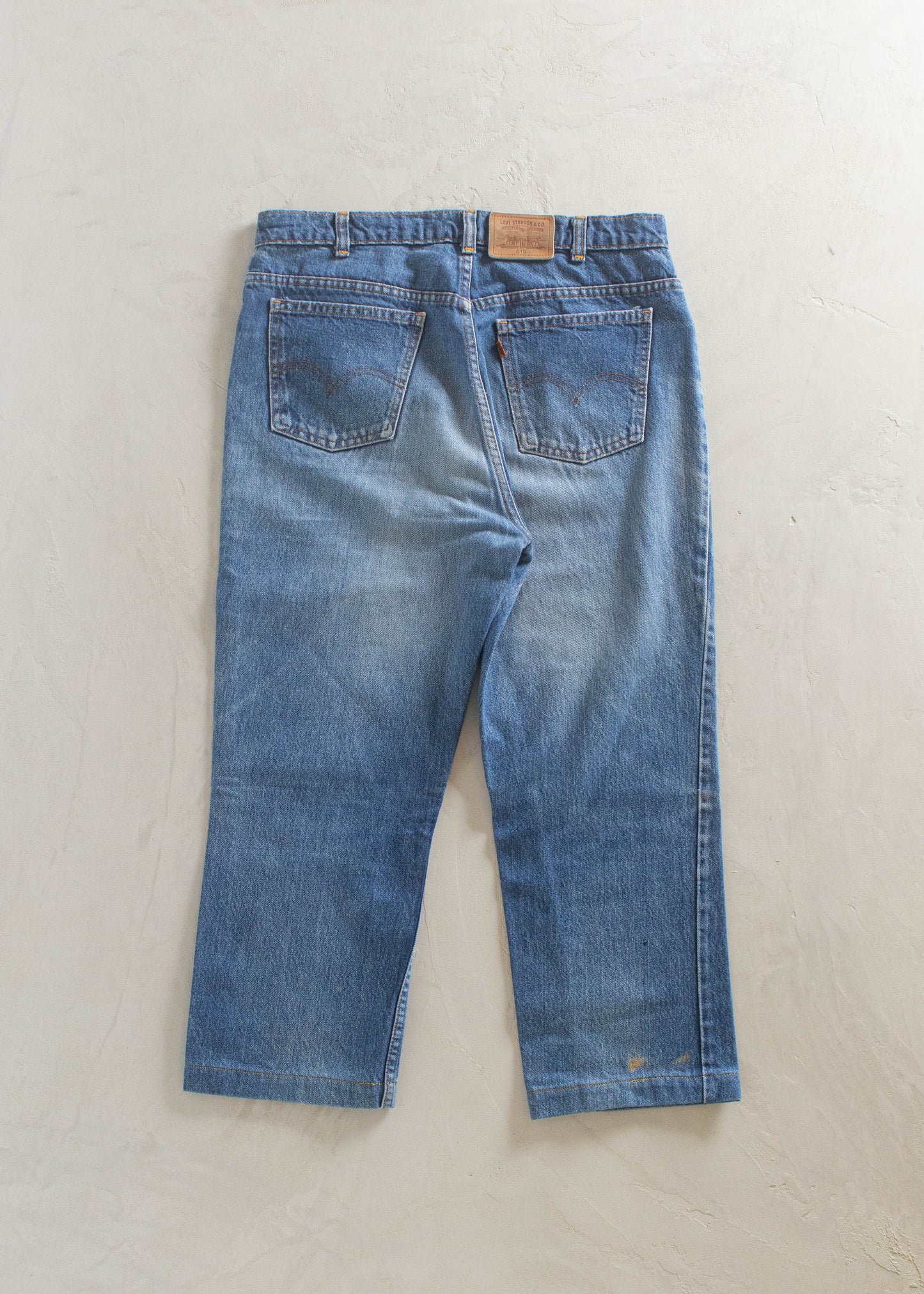 Levi's high waisted mom jean in mid wash
