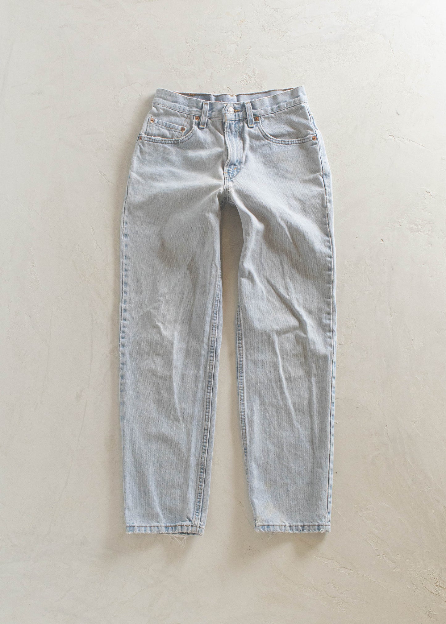 1980s Levi's 550 Lightwash Jeans Size Women's 25 Men's 28