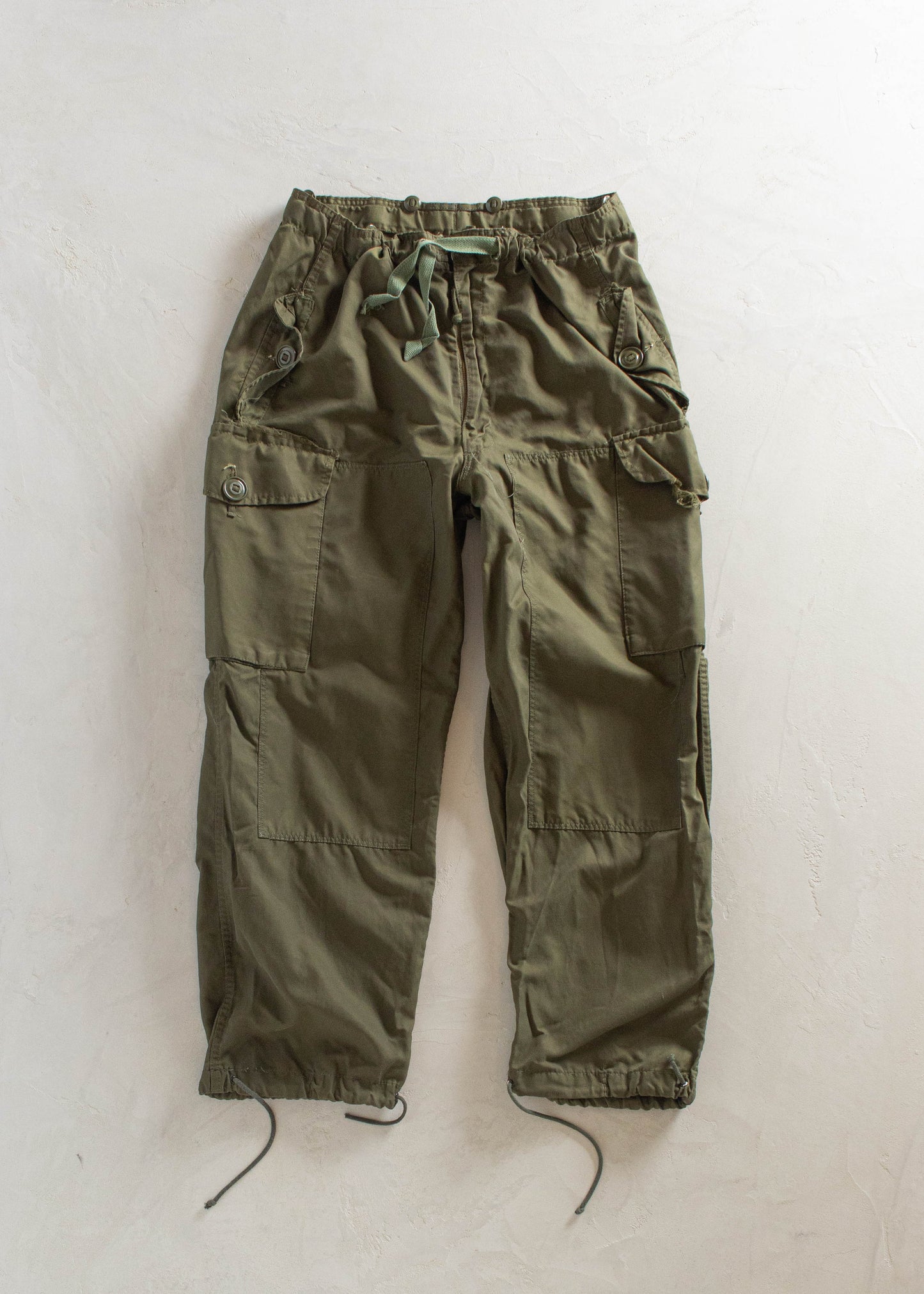 1970s Military Wind Cargo Pants Size L/XL